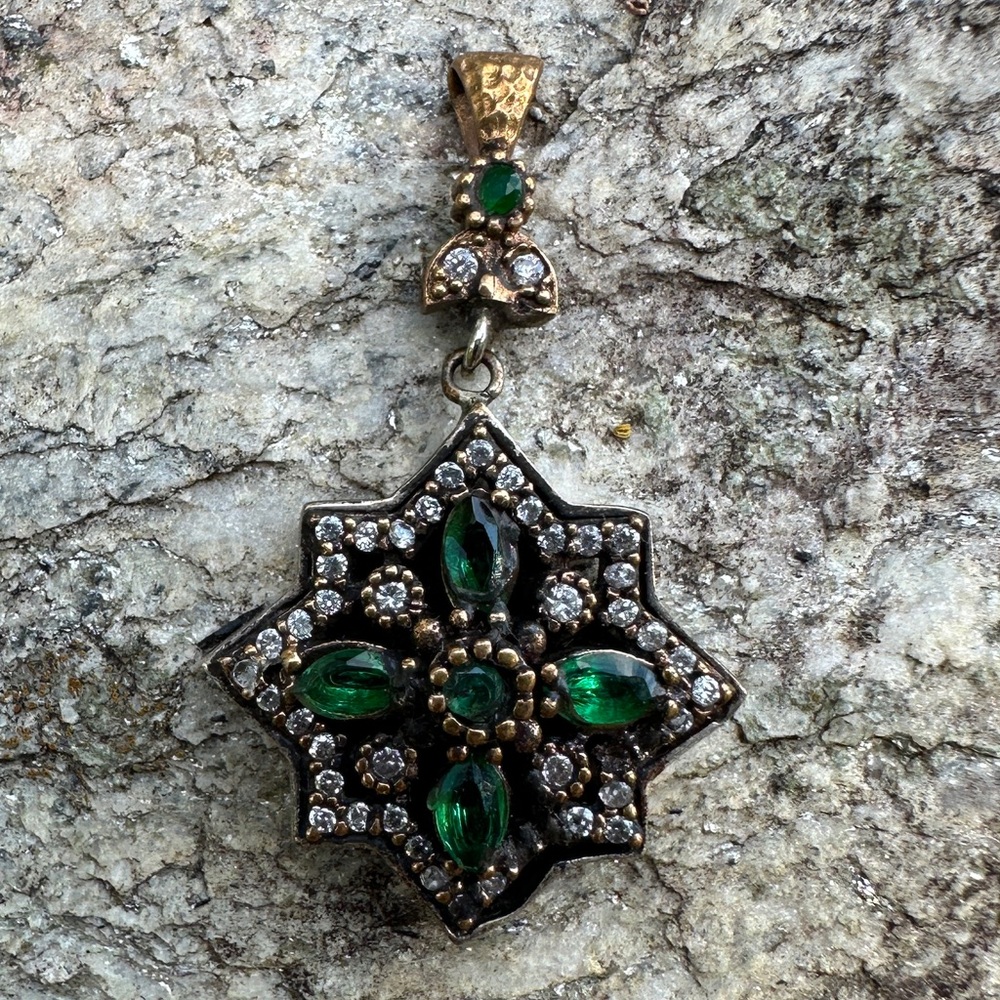 Elegant Green and Gold Pendant